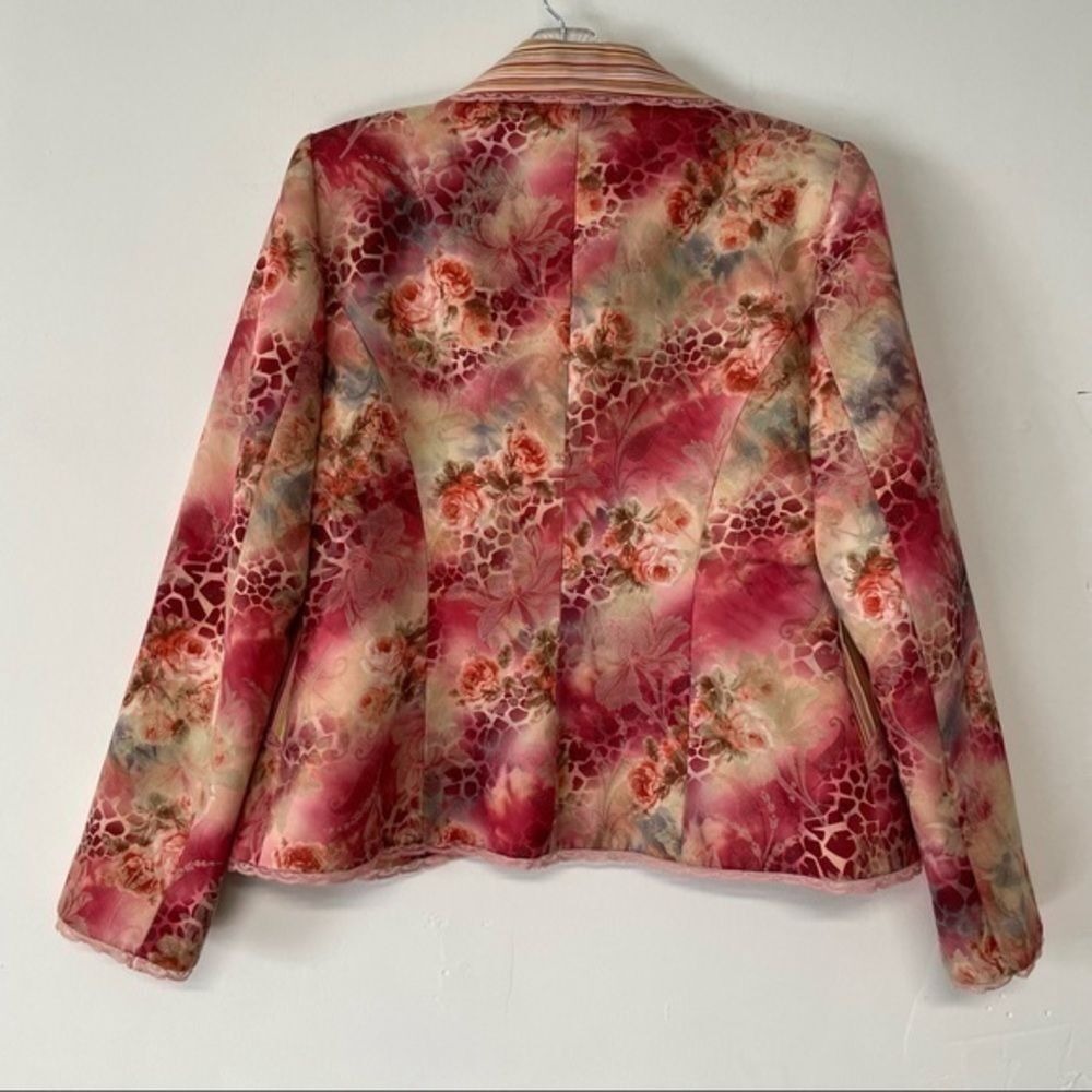 Gorgeous  1980's/90's Terry Paris Skirt Suit! Bold print and color scheme:)‎ - Picture 7 of 14